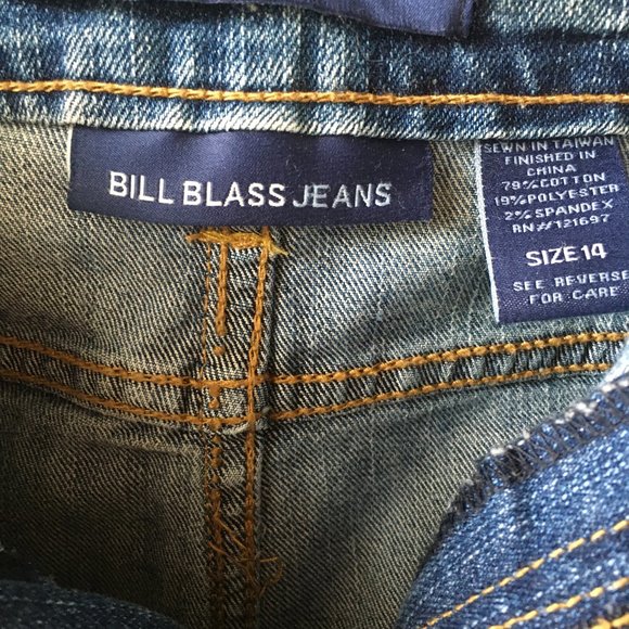 Flared Jeans by Bill Blass, size 14 - Picture 4 of 4